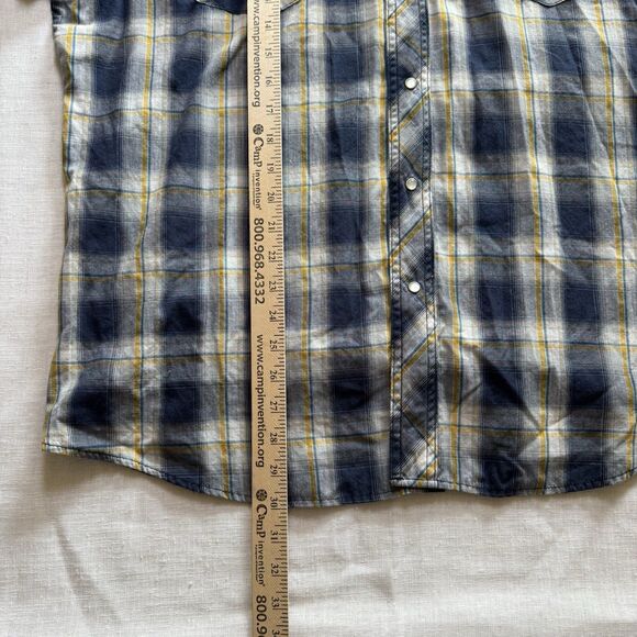 Wrangler VTG Men's Blue Long Sleeve Pearl Snap Western Rodeo Button-Up - Picture 6 of 7